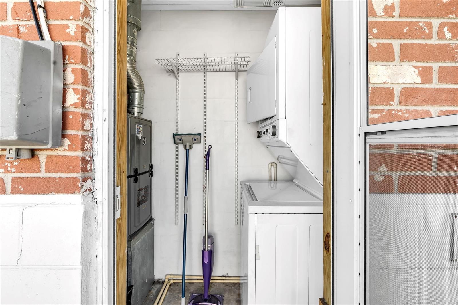 SEMINOLE HILL VILLAS - Residential