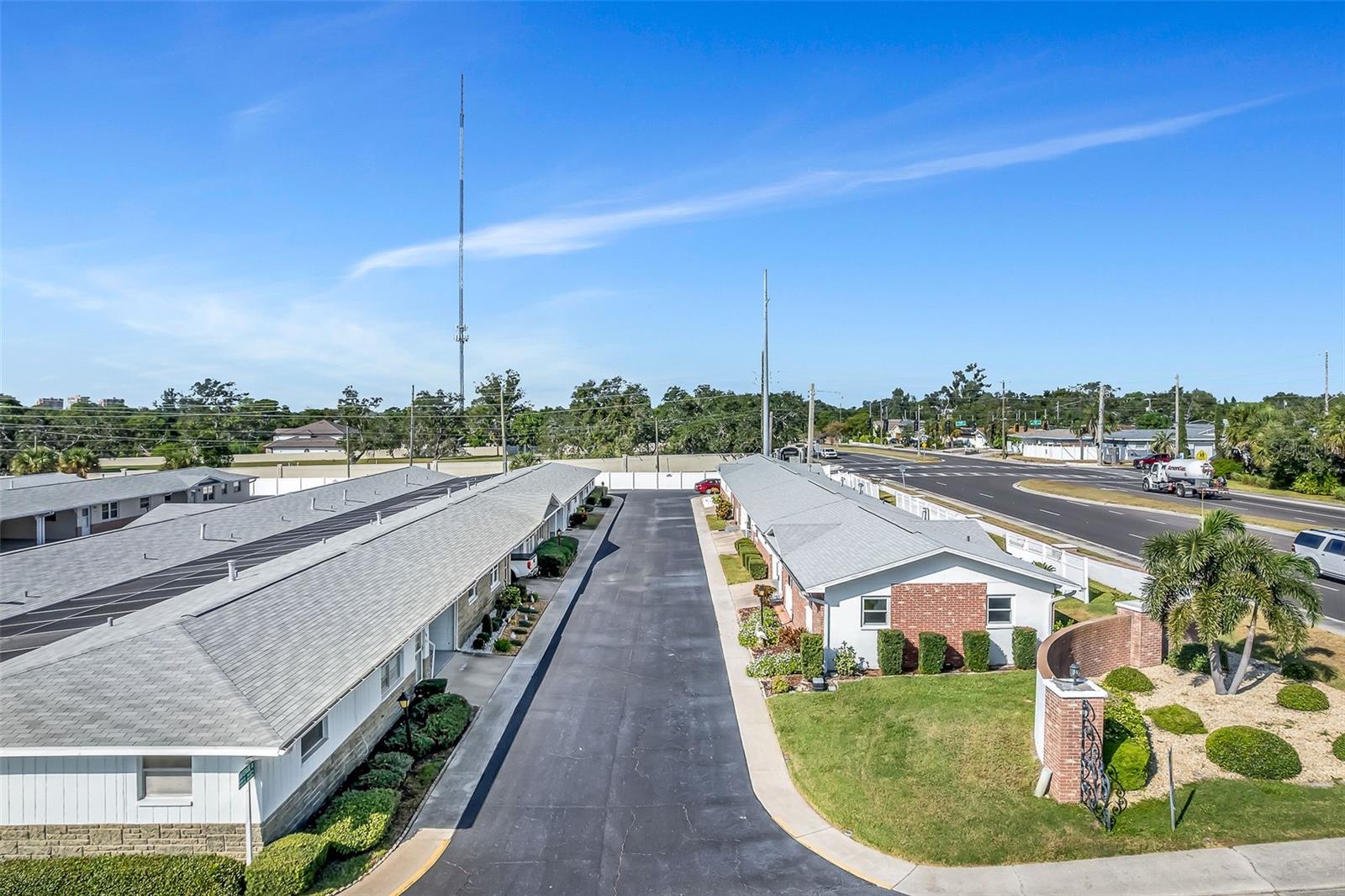 SEMINOLE HILL VILLAS - Residential