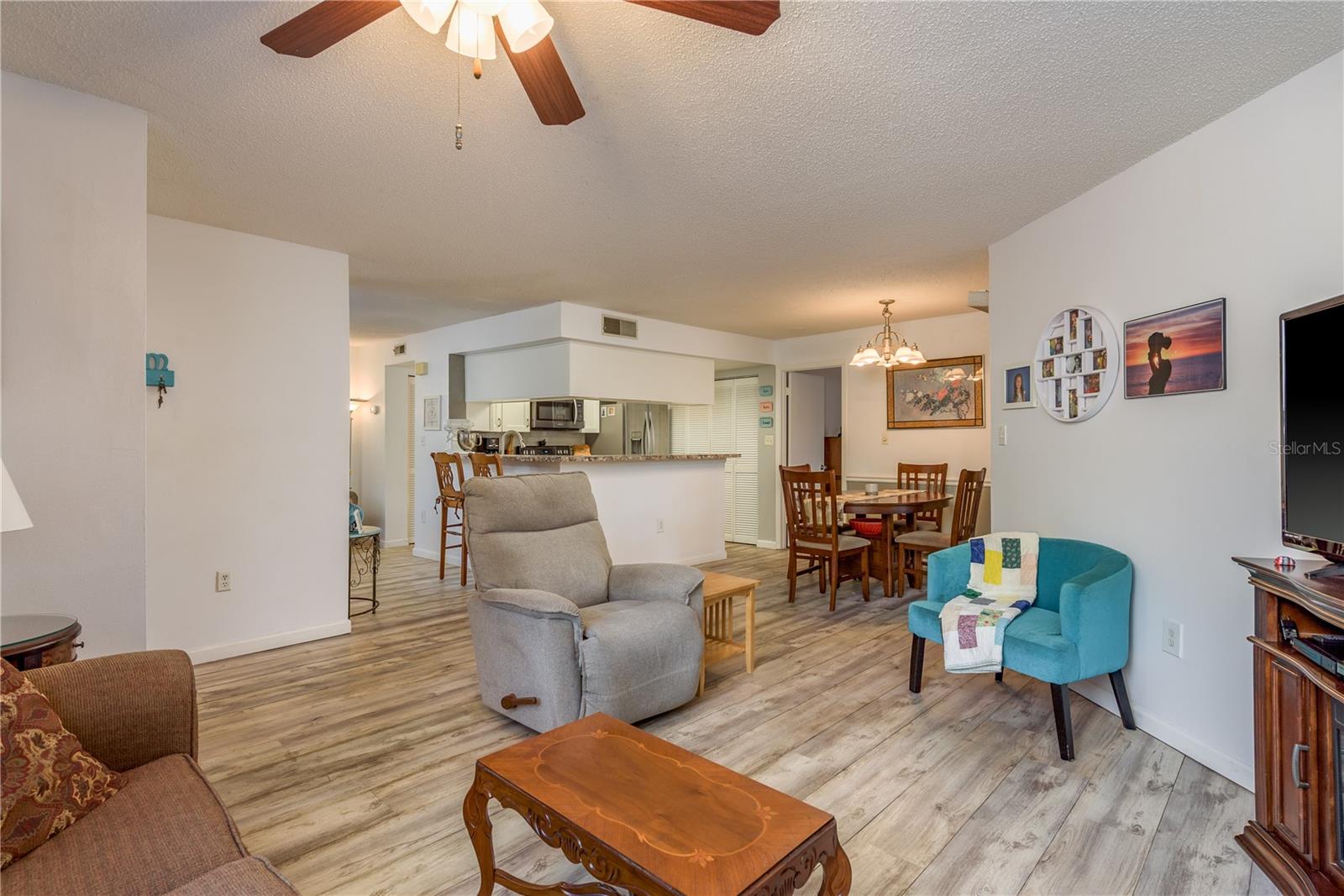 GLENEAGLES I CONDO - Residential