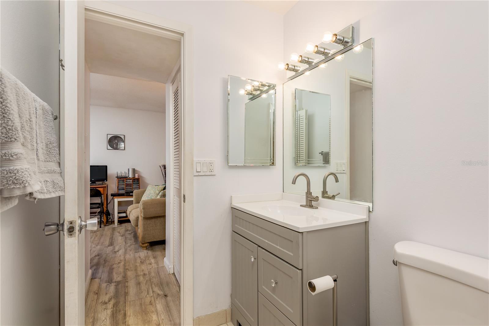 GLENEAGLES I CONDO - Residential