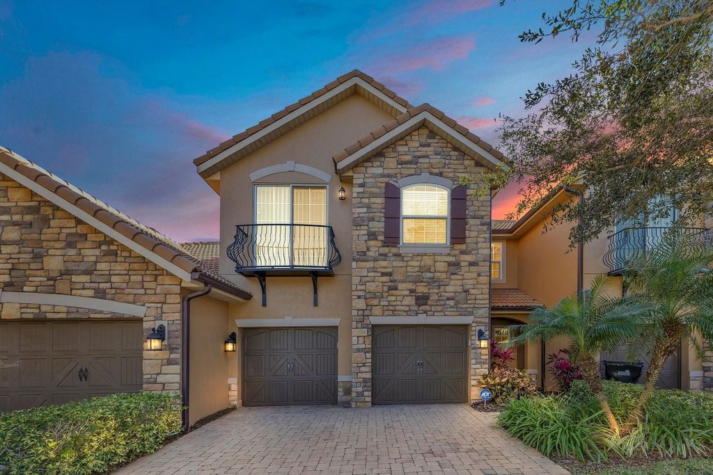 Photo of 10572 Belfry Circle, Orlando, FL 32832 (MLS # O6376509)