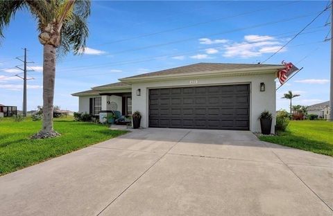 Photo of 625 El Dorado Boulevard N, Cape Coral, FL 33993 (MLS # C7525484)