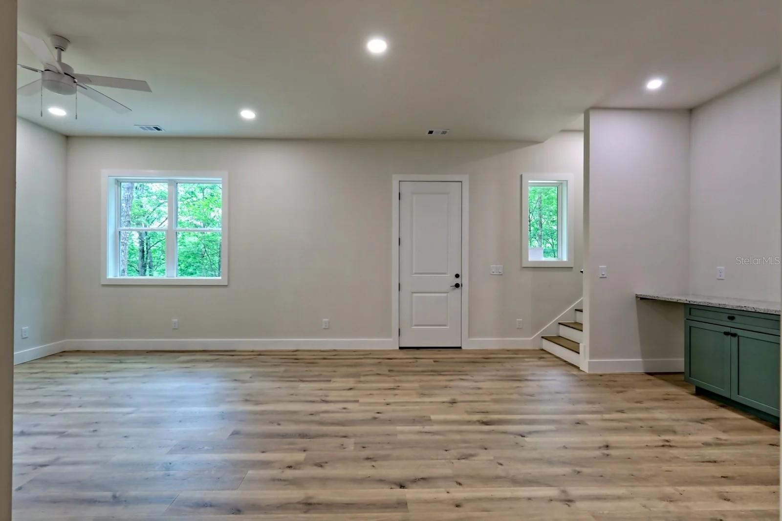 7810 TERRACE OAKS COURT