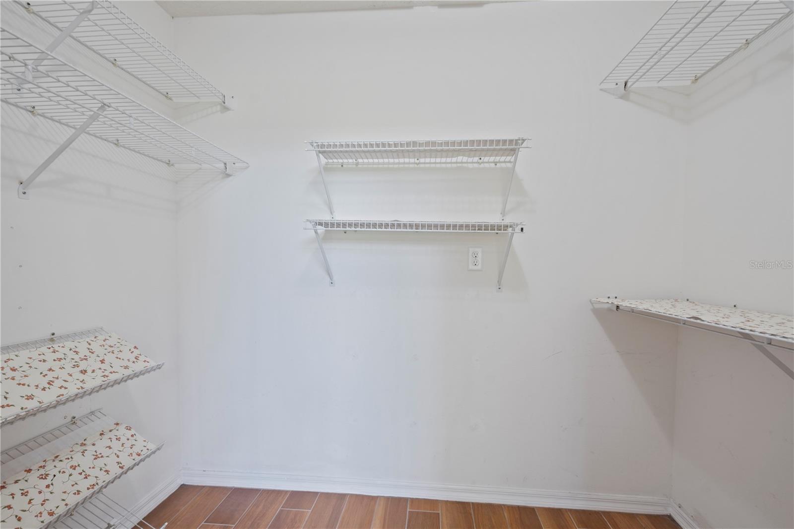 COUNTRY CLUB VILLAGE PH 3 - Residential