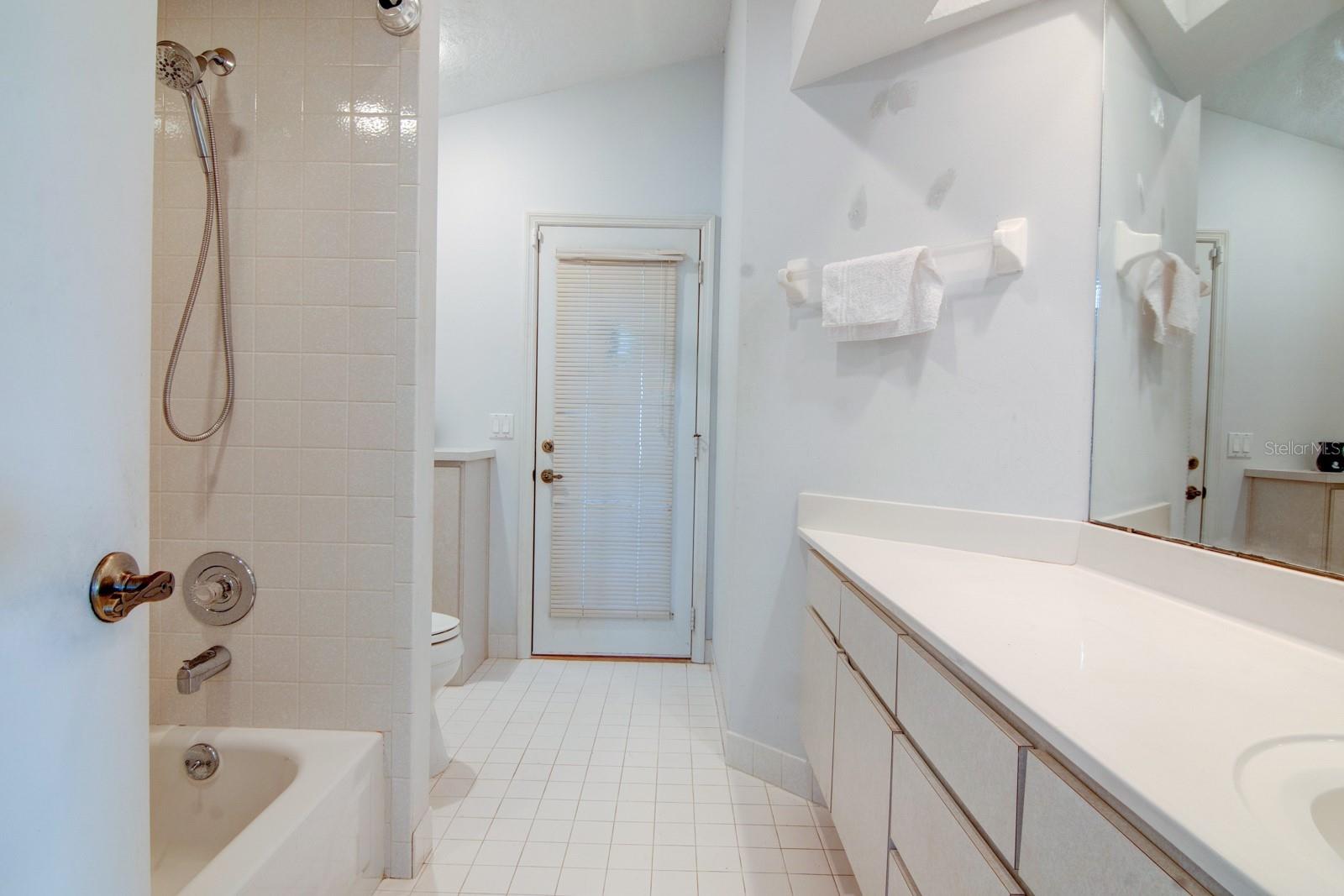 OAK RIDGE PHASE TWO - Residential