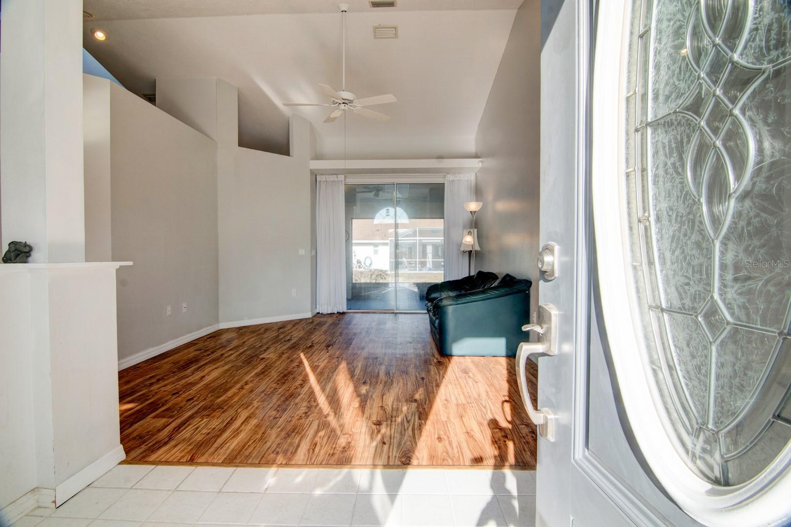 119 W FOREST OAK PLACE