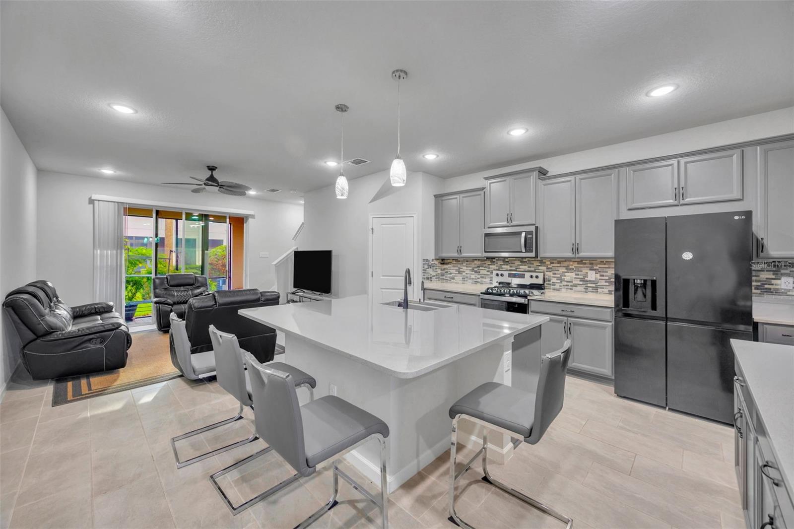 PARKVIEW/LONG LAKE RANCH PH 1A - Residential