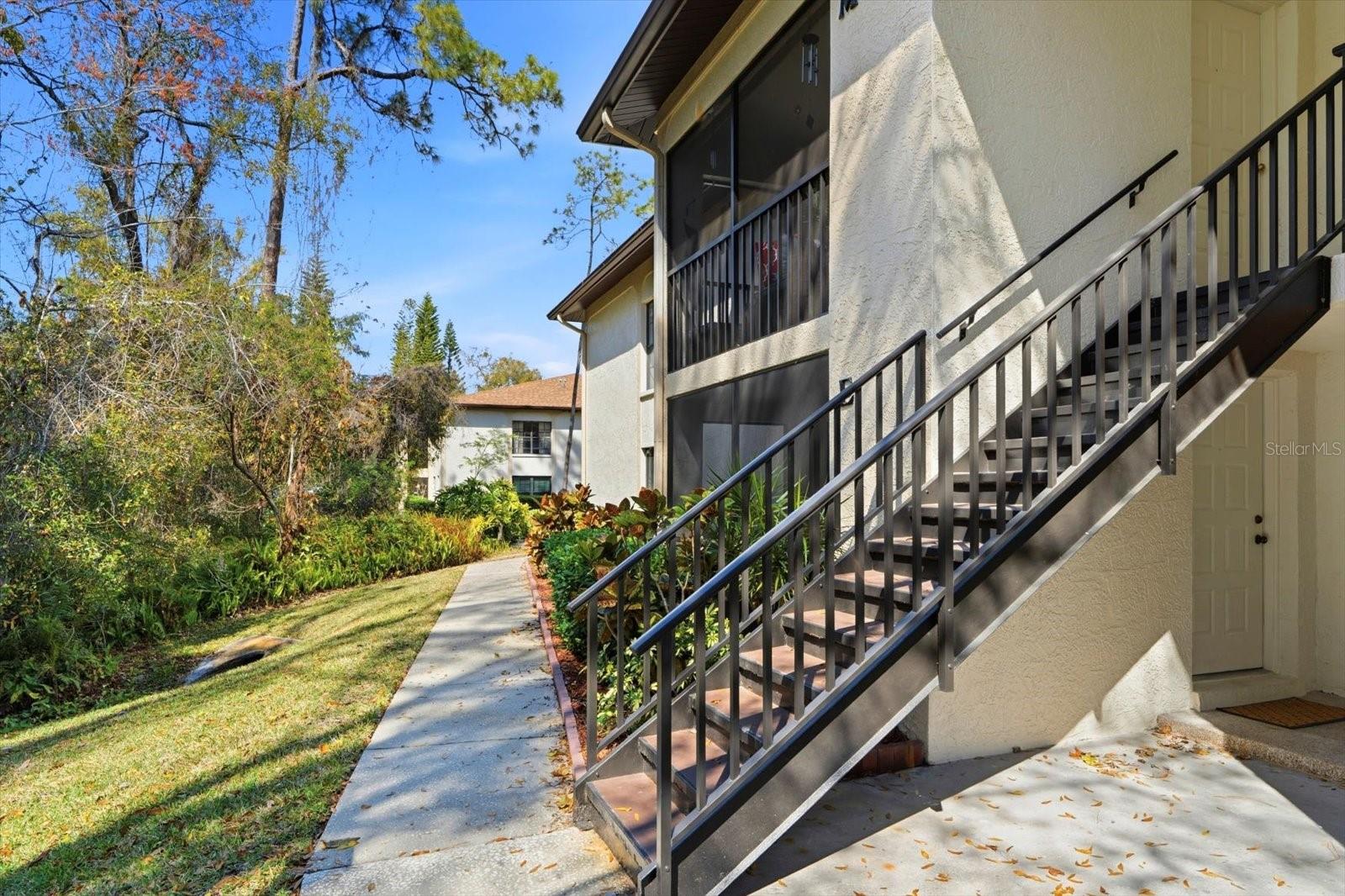 CRYSTAL LAKE CONDO BLDG 3301, UNIT M - Residential