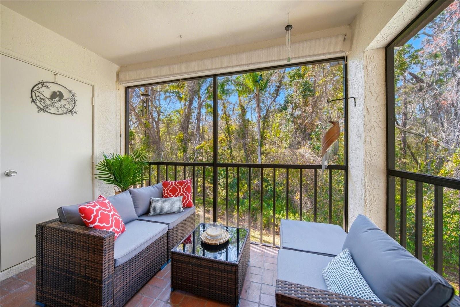 CRYSTAL LAKE CONDO BLDG 3301, UNIT M - Residential