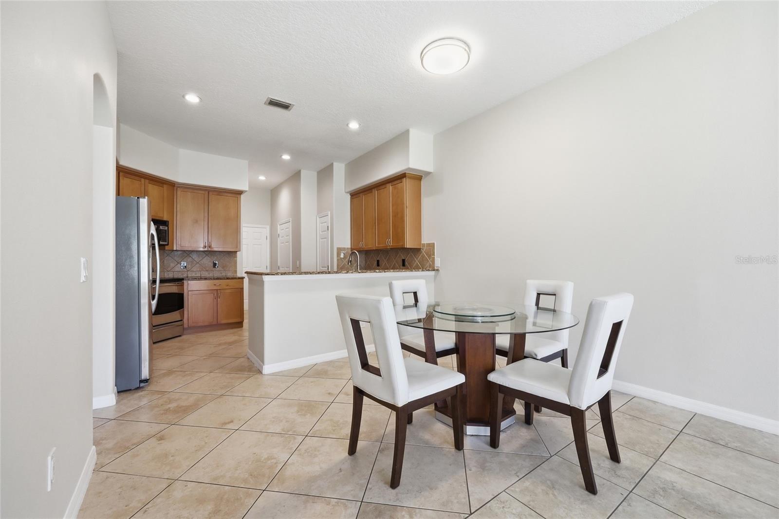 VIZCAYA HEIGHTS CONDO OR 6575 1315 - Residential