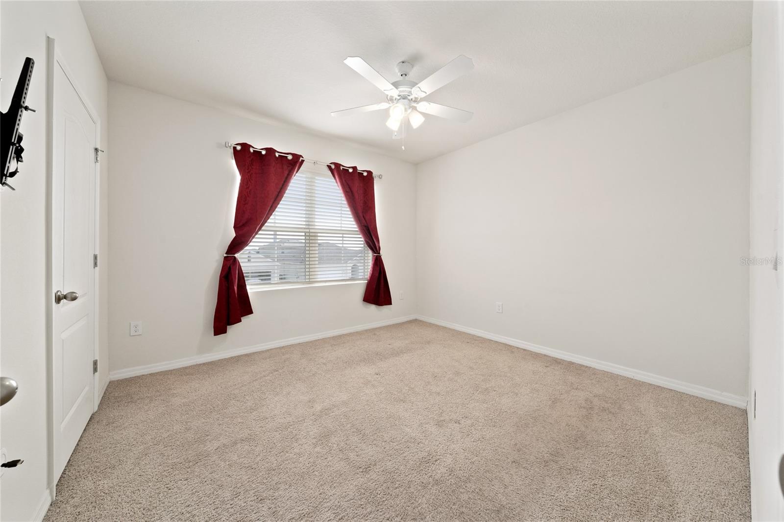 SQUIRES GROVE PH 2 - Residential