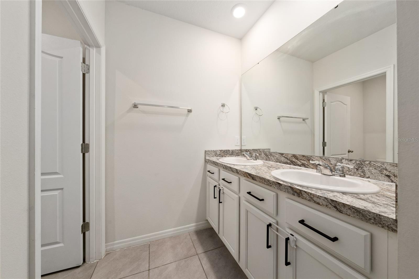 SQUIRES GROVE PH 2 - Residential