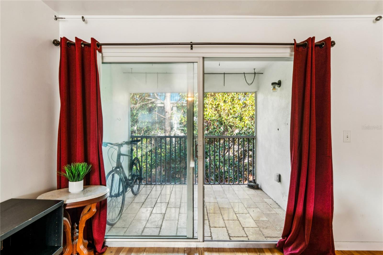 BELLEAIR OAKS CONDO - Residential