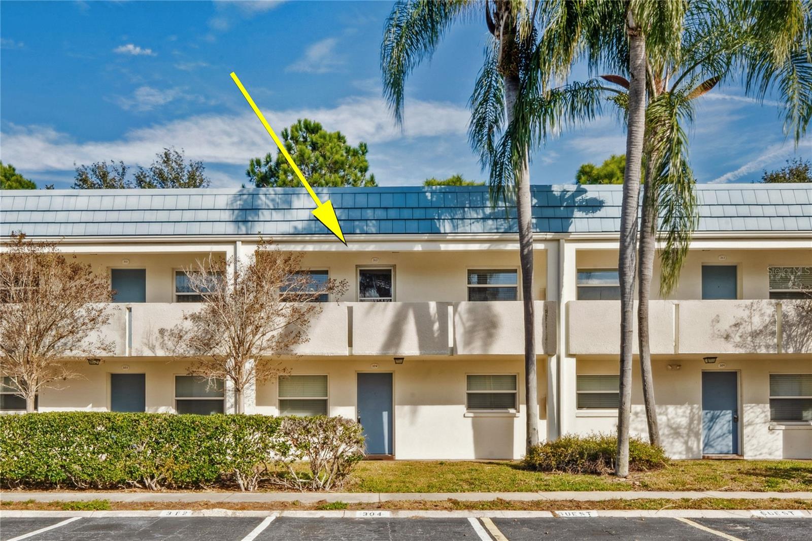 BELLEAIR OAKS CONDO - Residential