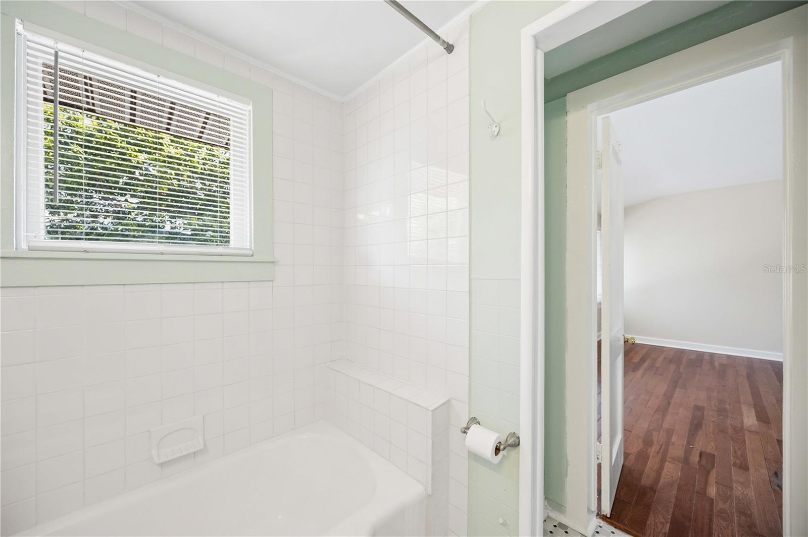 RIVERVIEW CONTINUED - Residential