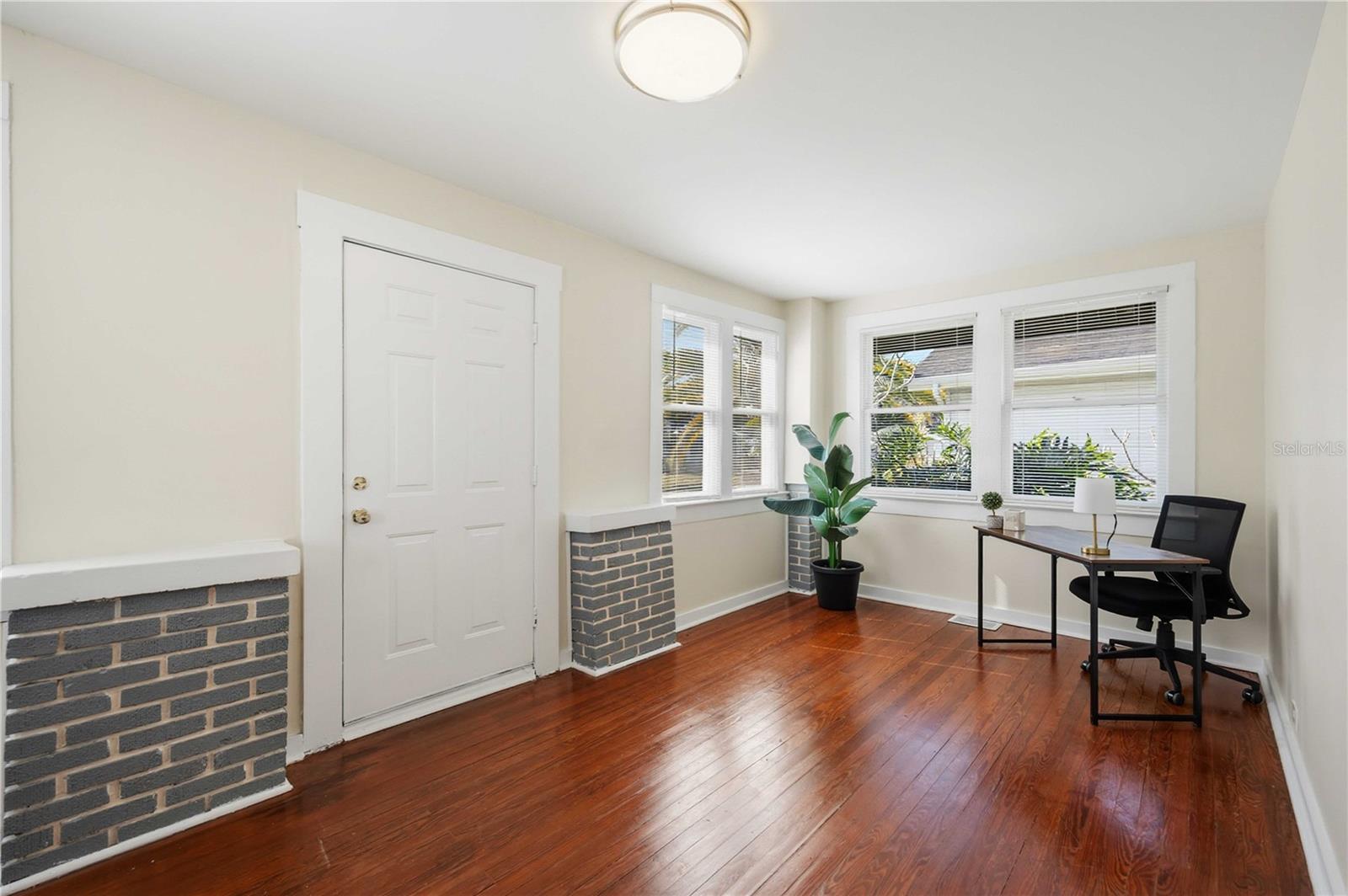 RIVERVIEW CONTINUED - Residential