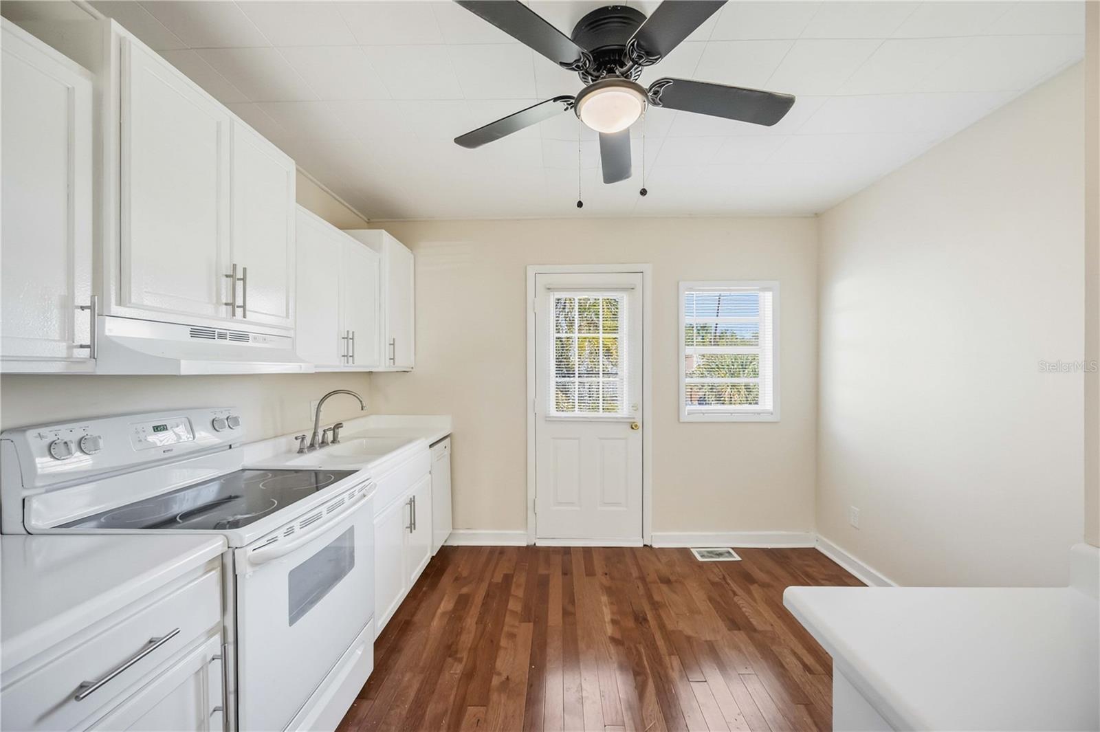 RIVERVIEW CONTINUED - Residential