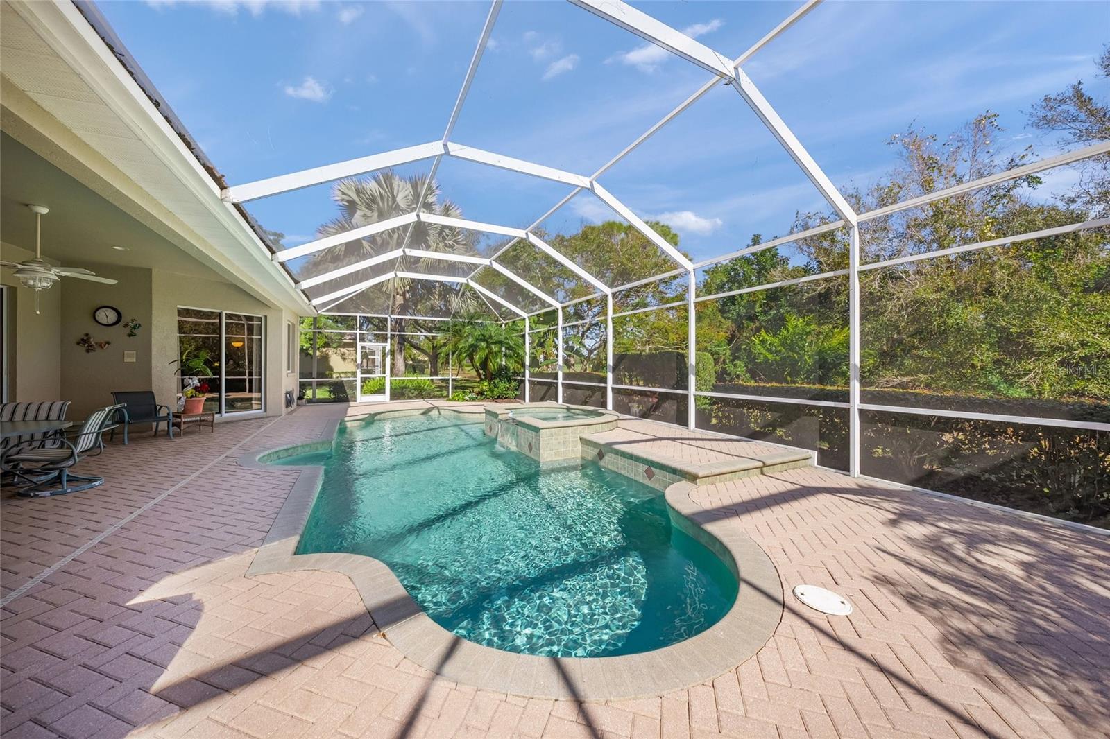 MISTY CREEK - Residential