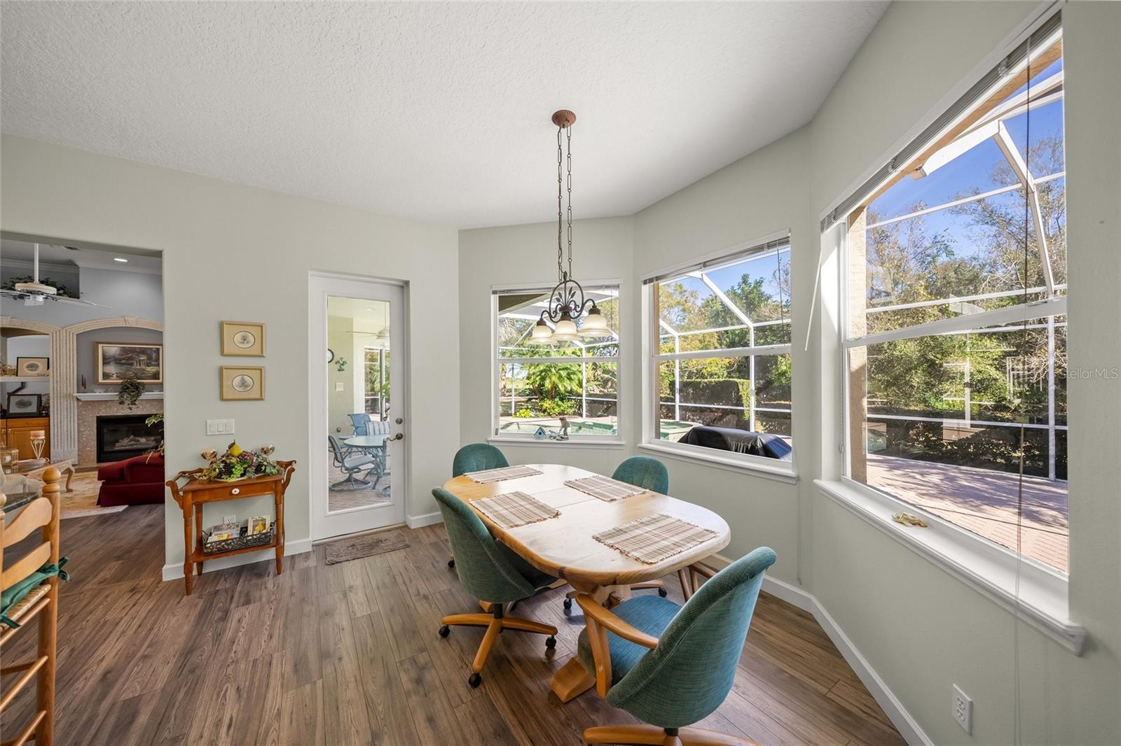 MISTY CREEK - Residential