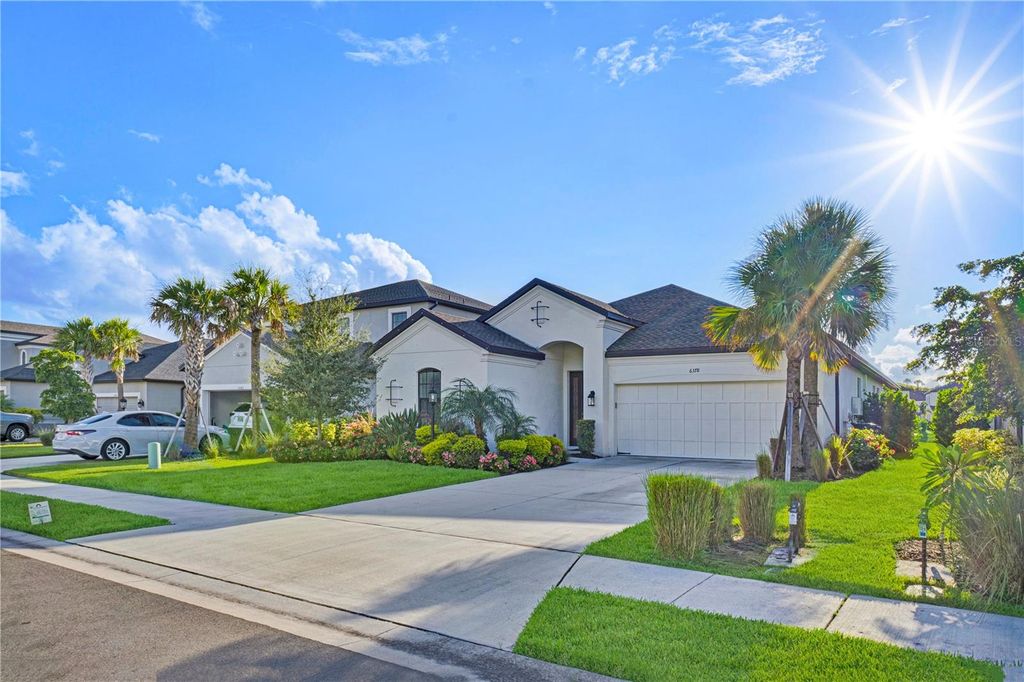 Photo of 6378 Grandview Hill Court, Bradenton, FL 34203 (MLS # A4664733)