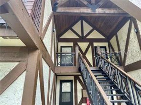 Photo of 500 Newell Hill Road #104C, Leesburg, FL 34748 (MLS # O6381147)