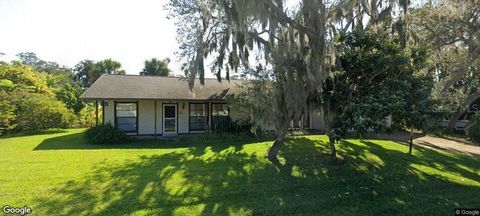 Photo of 136 Flamingo Road, Edgewater, FL 32141 (MLS # NS1088570)