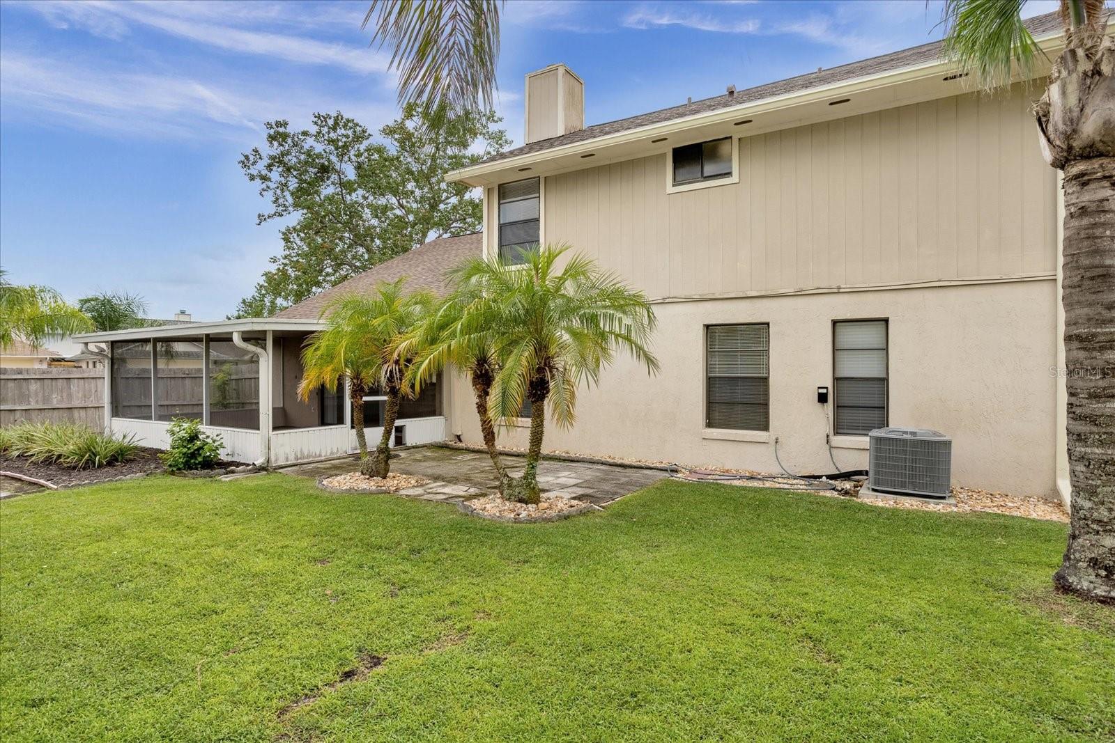 LAKEWOOD AT THE CROSSINGS - Residential Lease