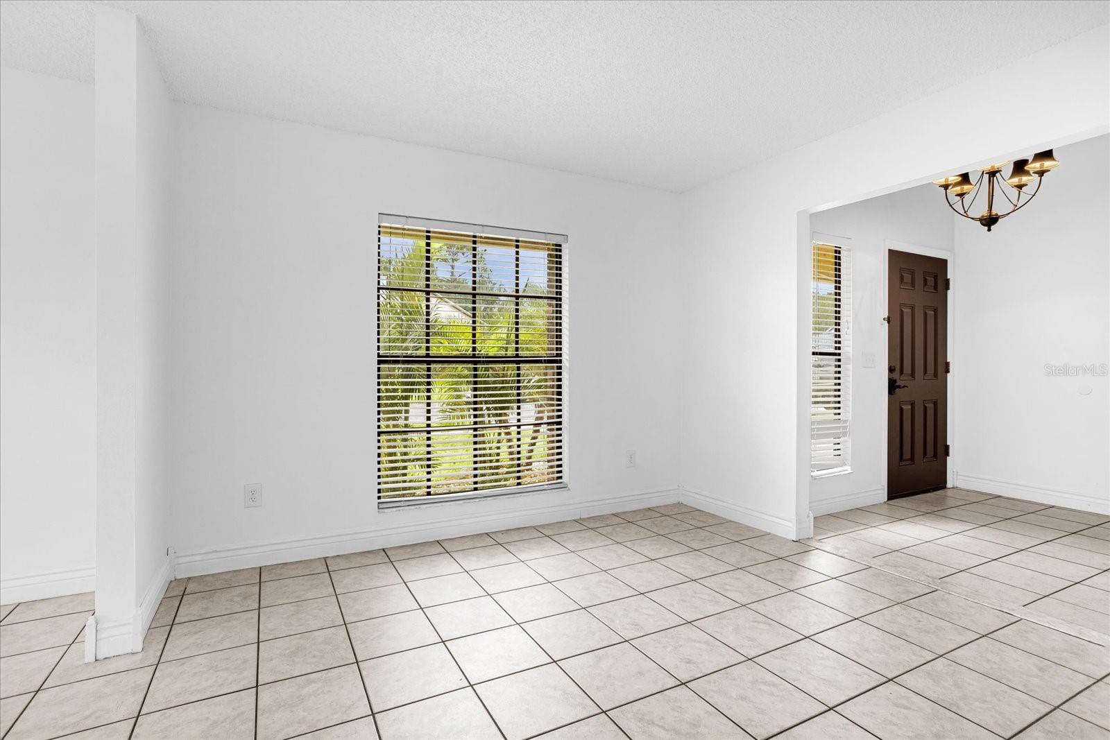 LAKEWOOD AT THE CROSSINGS - Residential Lease