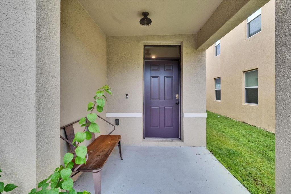 Photo of 11019 Leland Groves Drive, Riverview, FL 33579 (MLS # TB8400241)