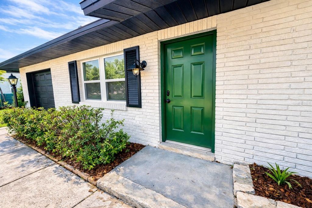 Photo of 4732 Lighthouse Circle, Orlando, FL 32808 (MLS # O6380556)