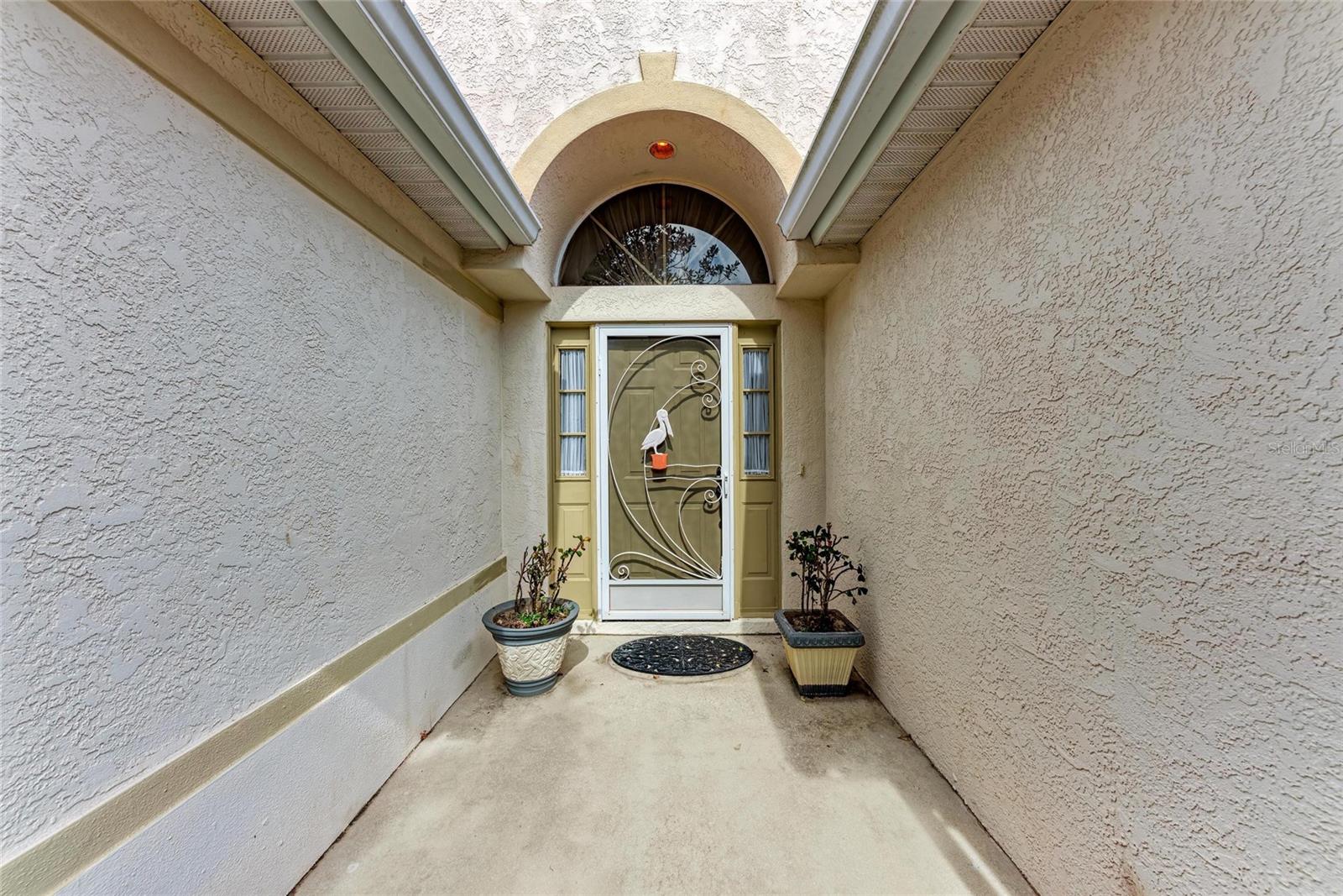 5513 83RD TERRACE E