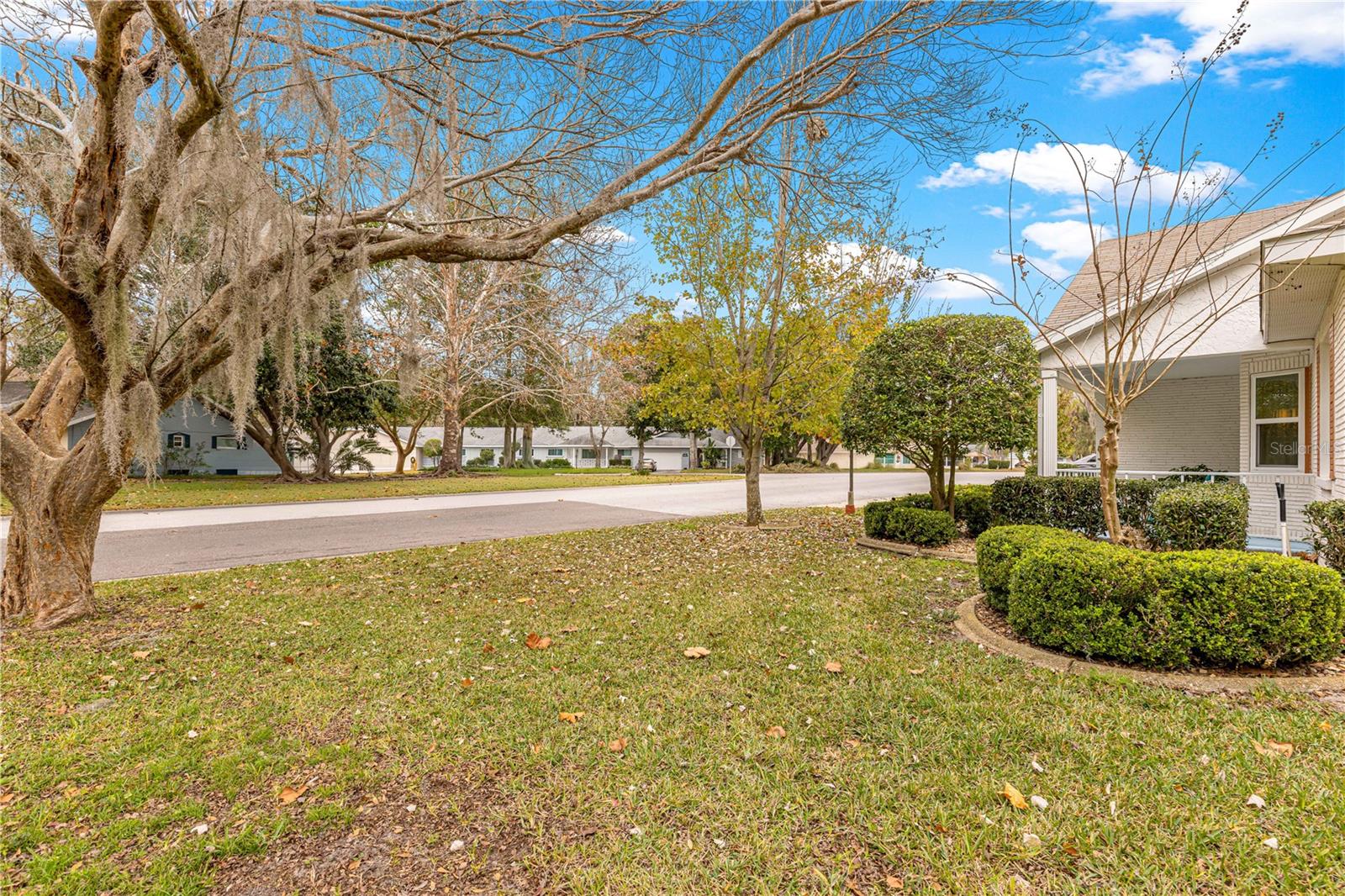 ON TOP OF THE WORLD - Residential