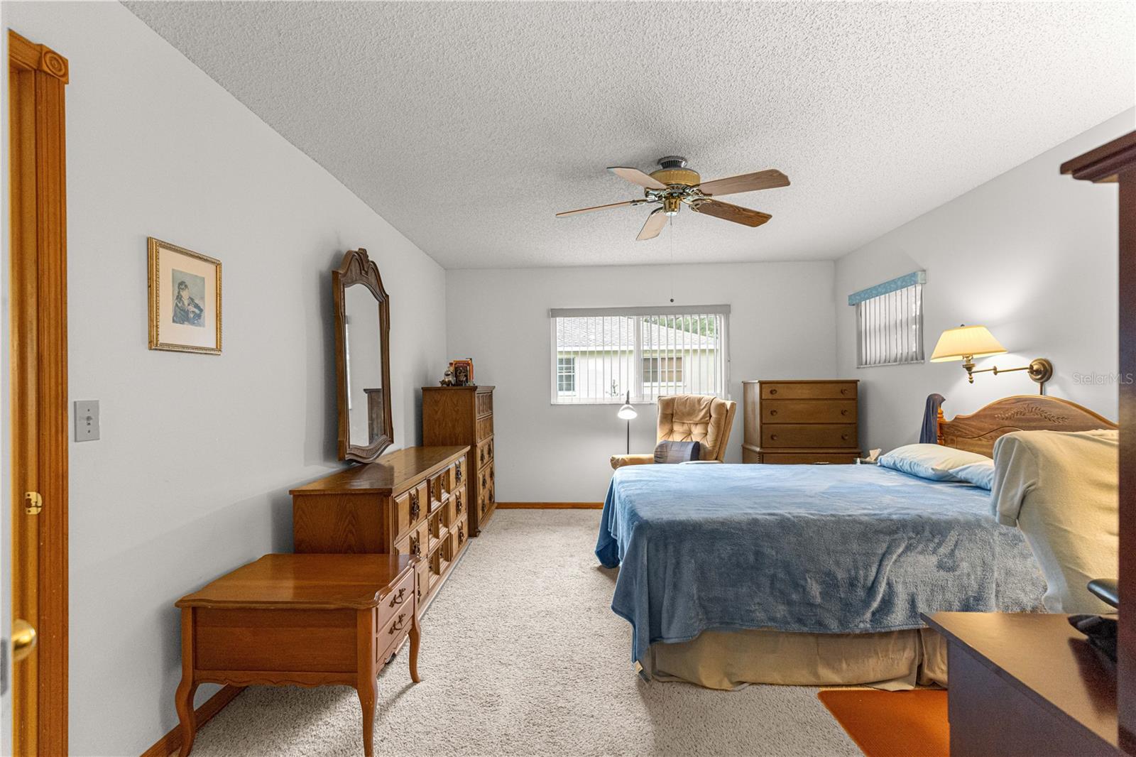 ON TOP OF THE WORLD - Residential