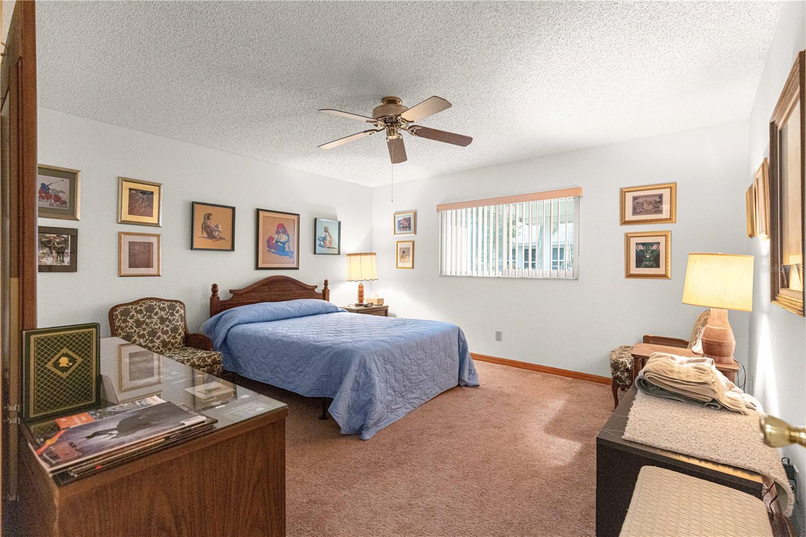 ON TOP OF THE WORLD - Residential