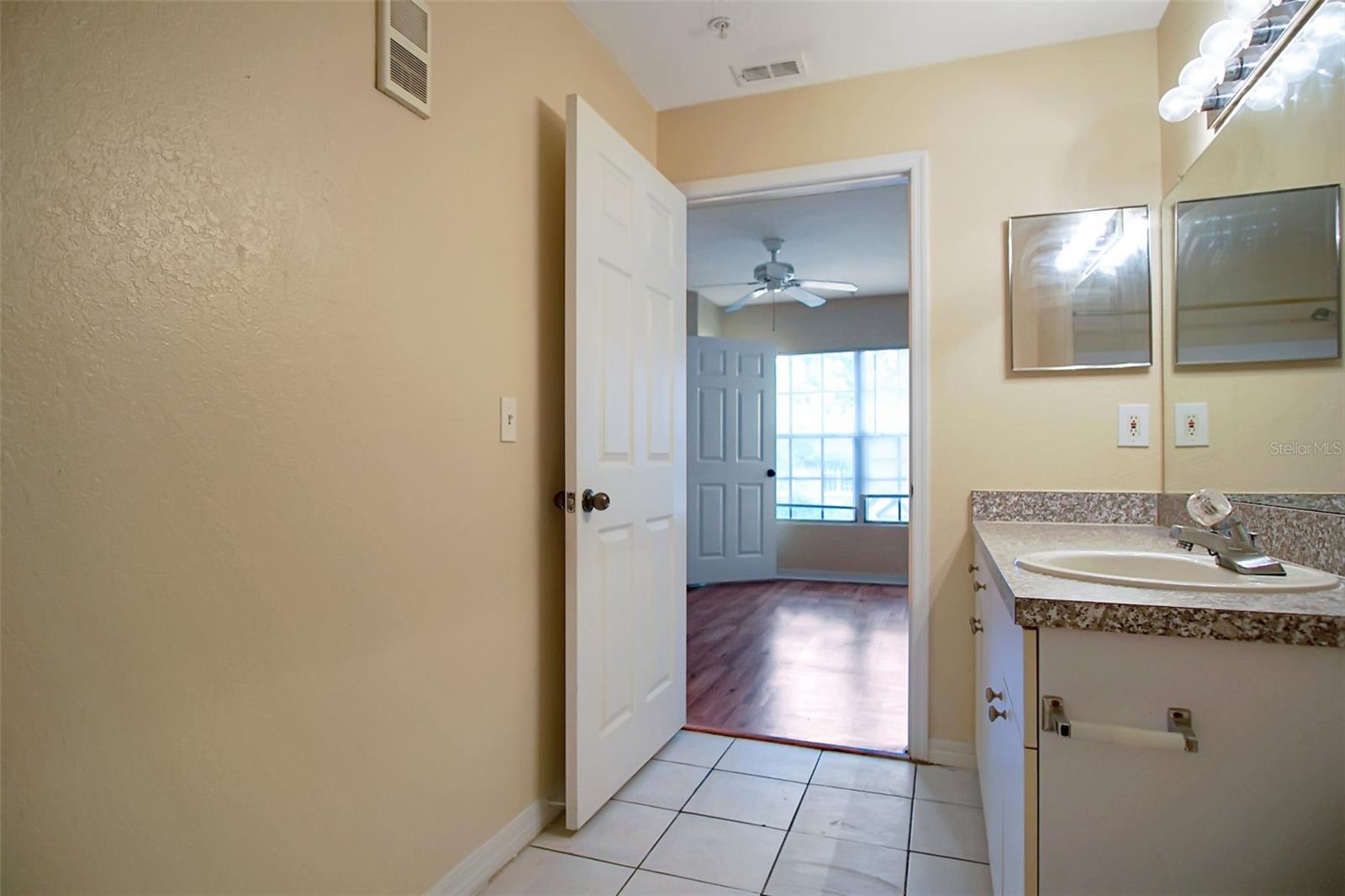 AZUR/METROWEST - Residential Lease