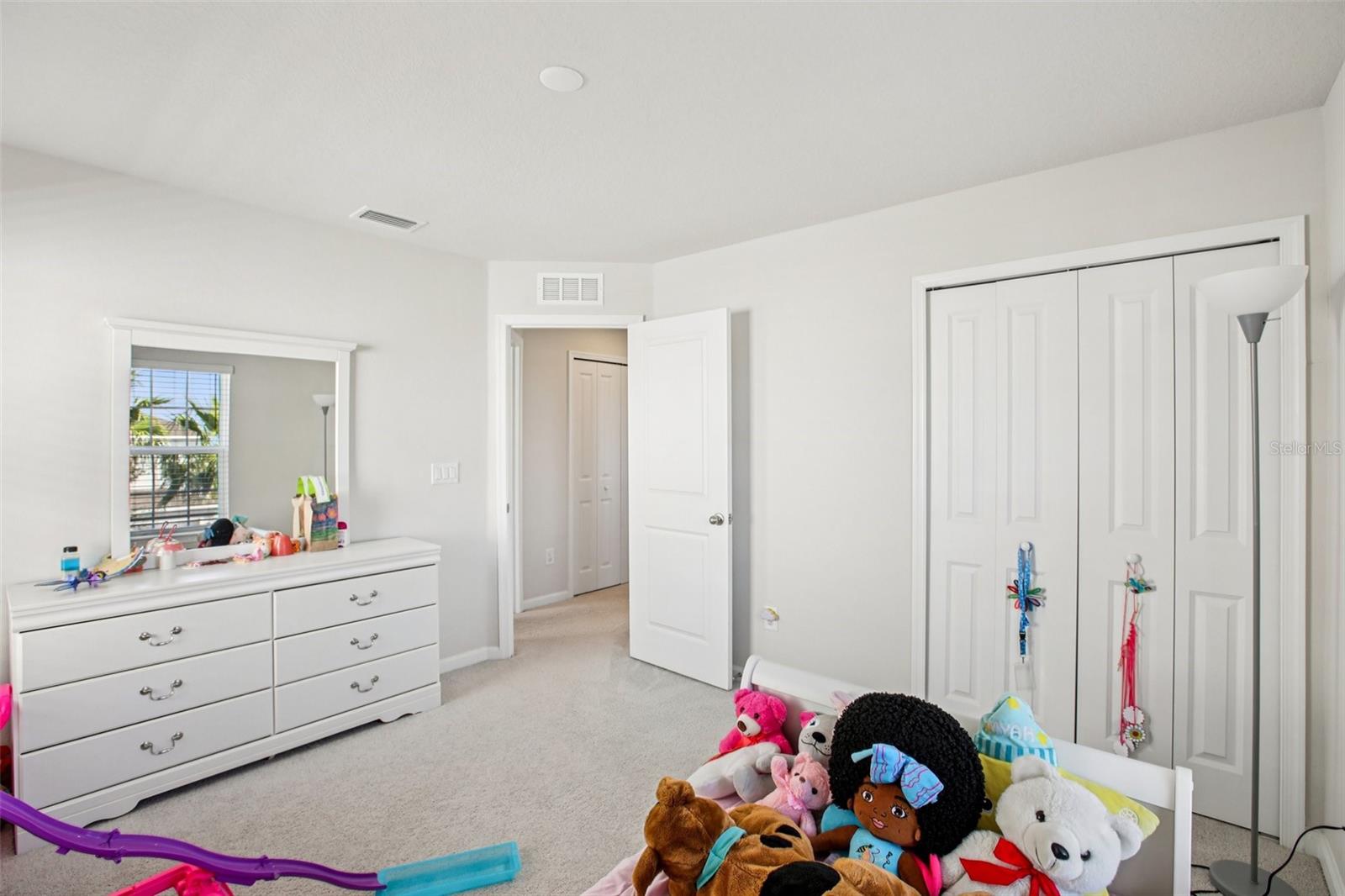 LUCAYA LAKE CLUB PH 4C - Residential