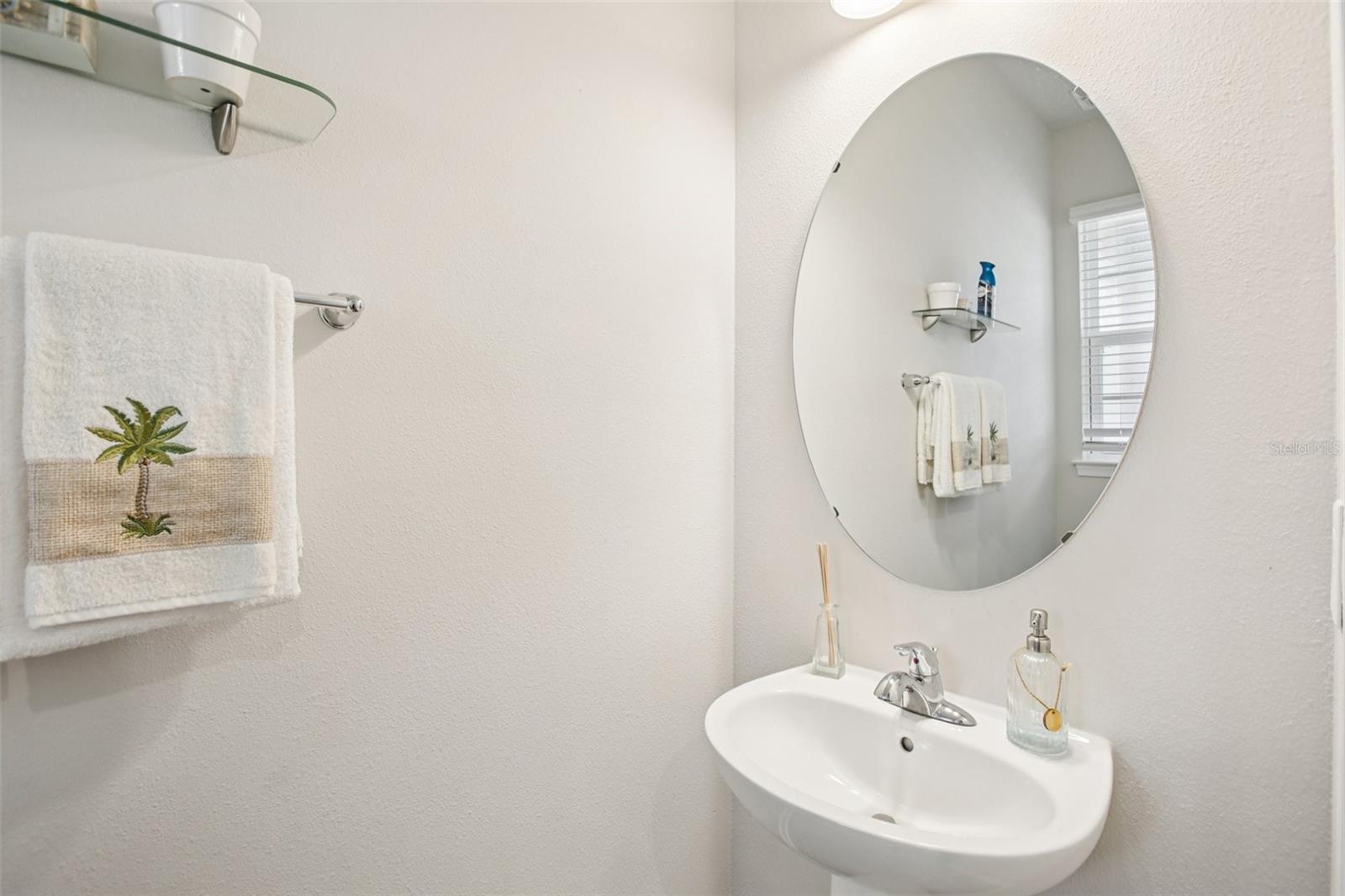 LUCAYA LAKE CLUB PH 4C - Residential