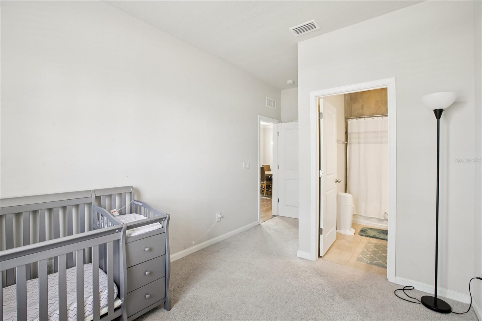 LUCAYA LAKE CLUB PH 4C - Residential