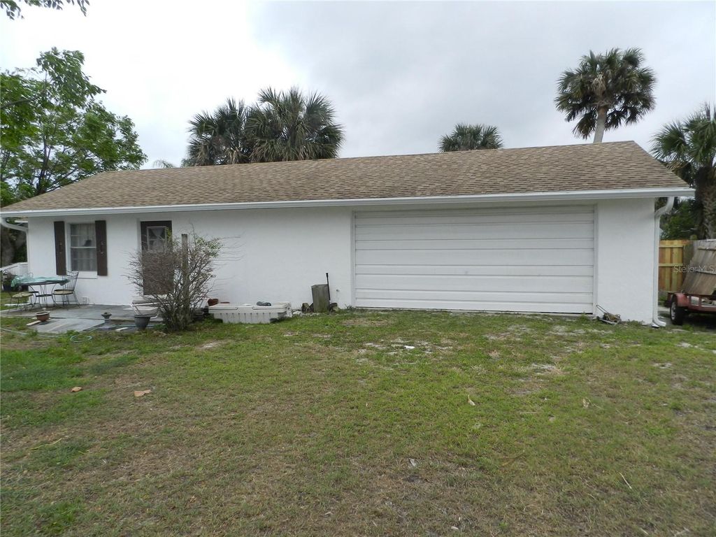 Photo of 805 Ocean Avenue, New Smyrna Beach, FL 32169 (MLS # NS1088072)