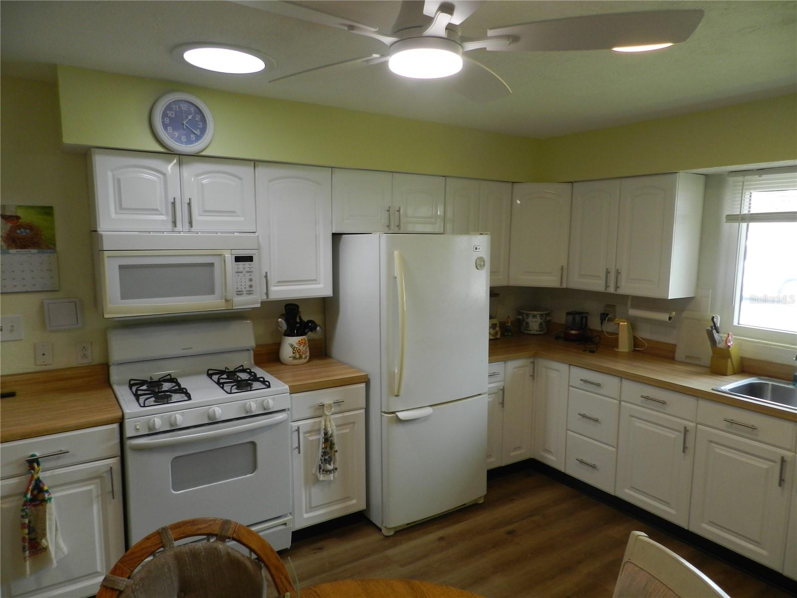 HORTON SHORES - Residential