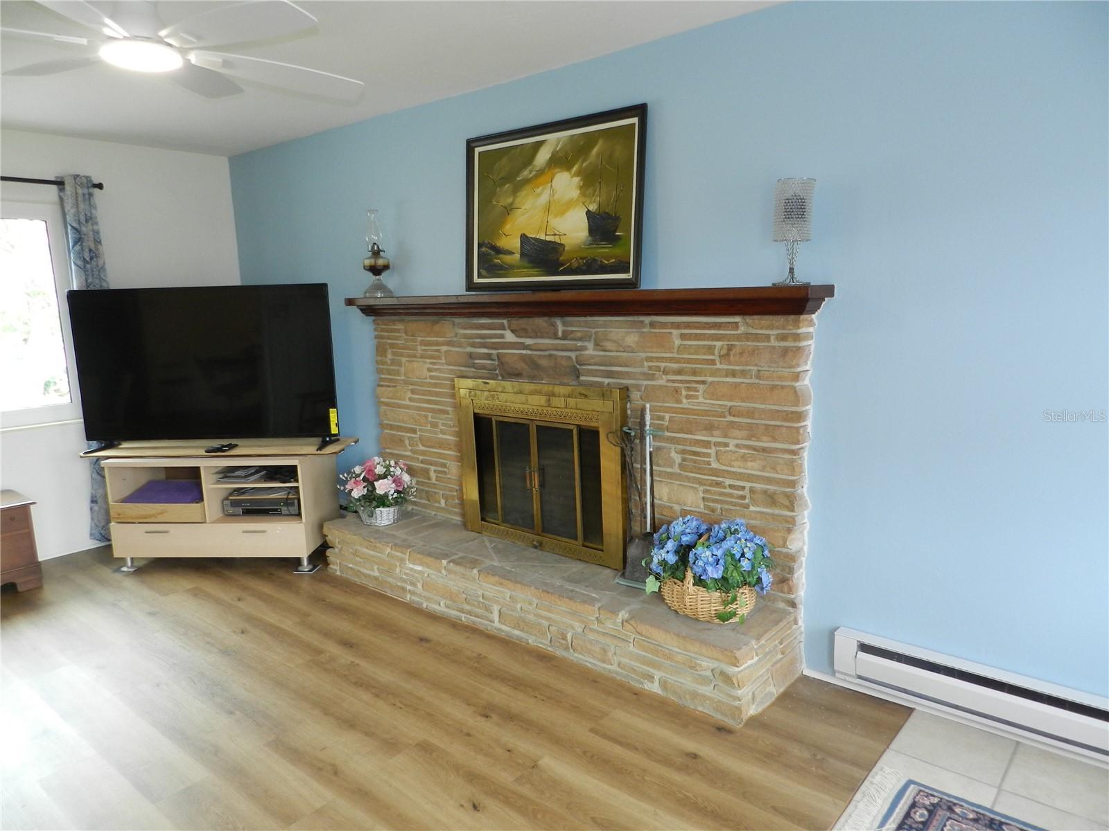 HORTON SHORES - Residential