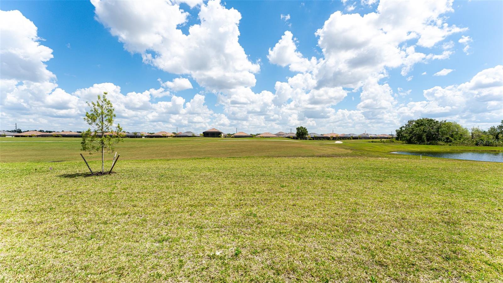 LAKEWOOD NATIONAL - Residential Lease