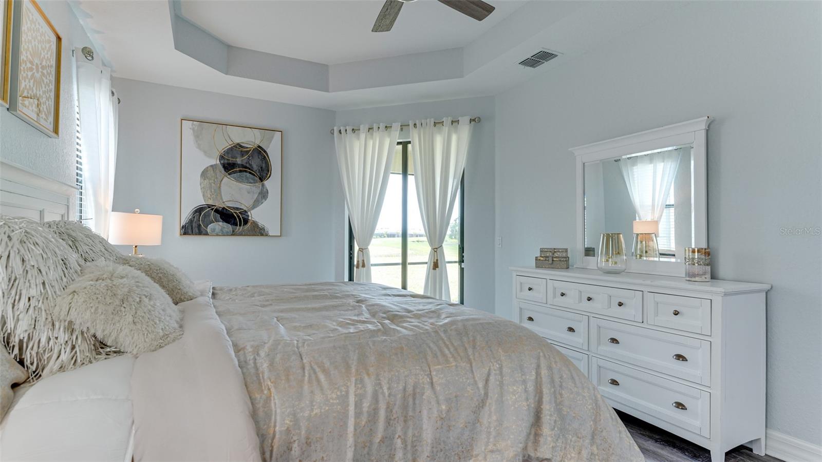 LAKEWOOD NATIONAL - Residential Lease