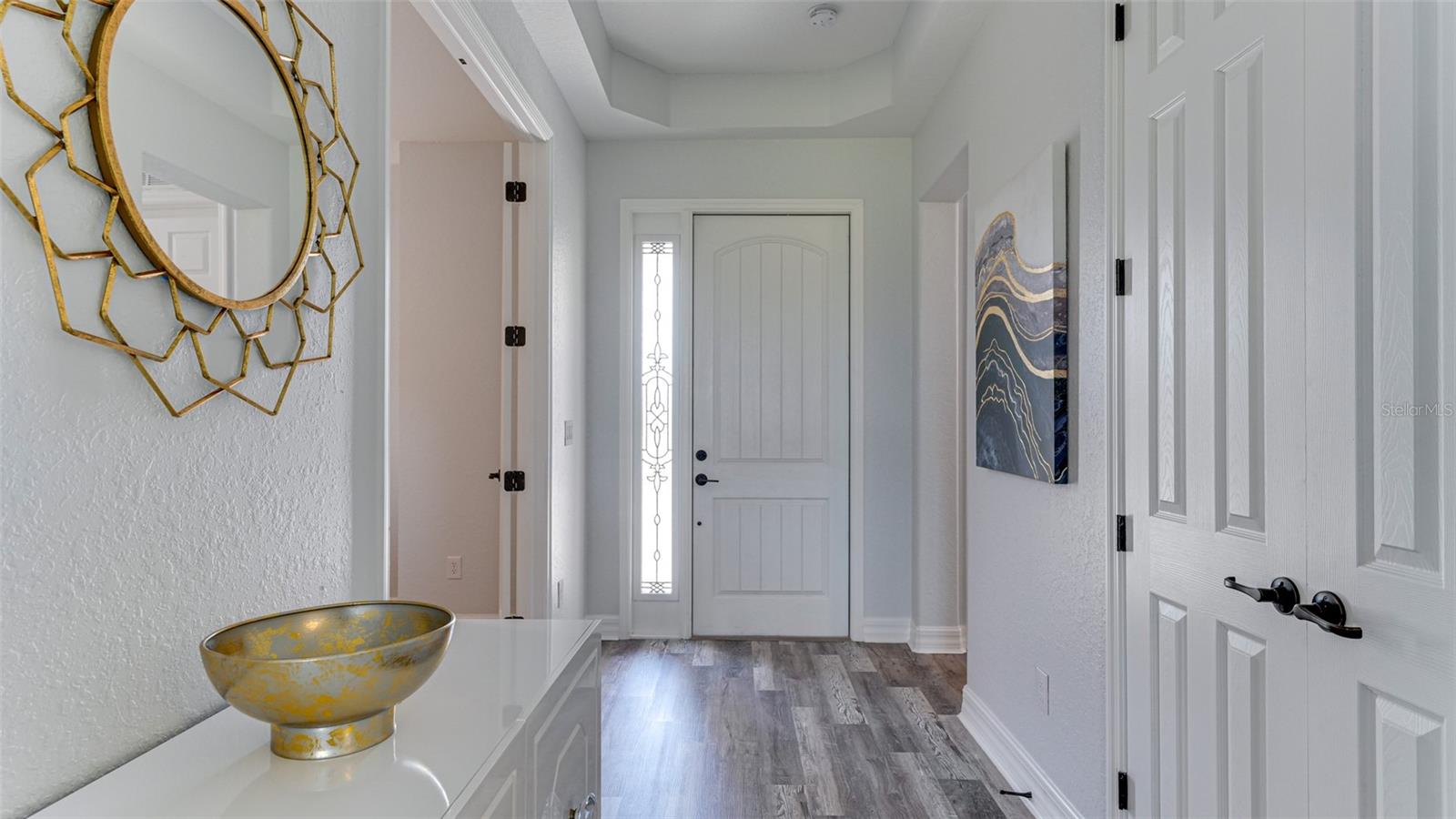 LAKEWOOD NATIONAL - Residential Lease