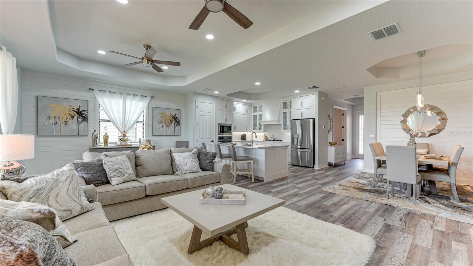 LAKEWOOD NATIONAL - Residential Lease