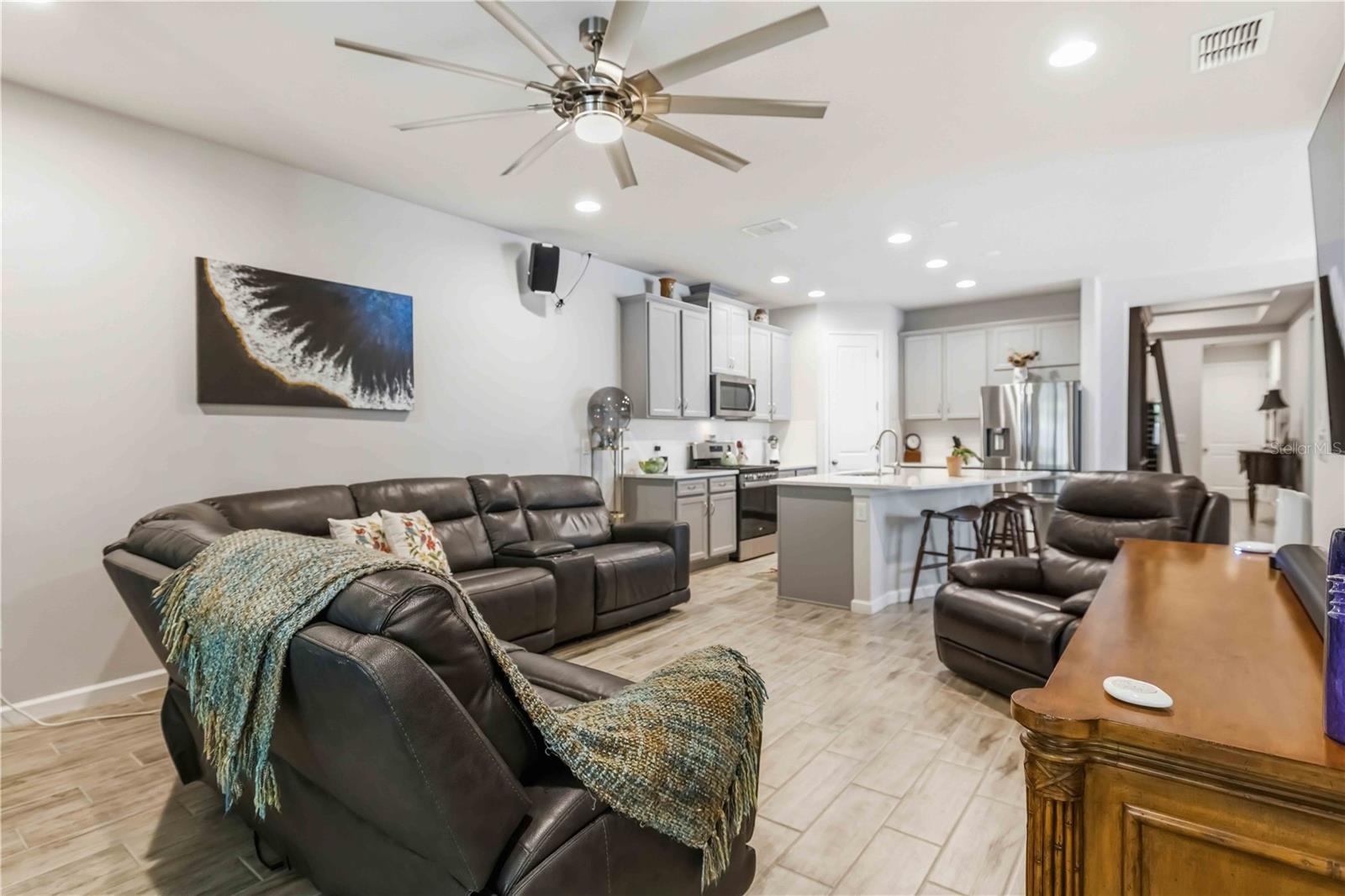 SUNRISE PRESERVE AT PALMER RANCH - Residential