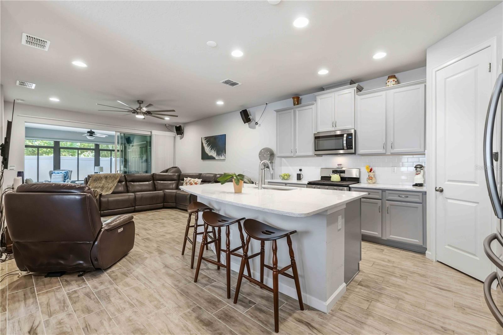 SUNRISE PRESERVE AT PALMER RANCH - Residential