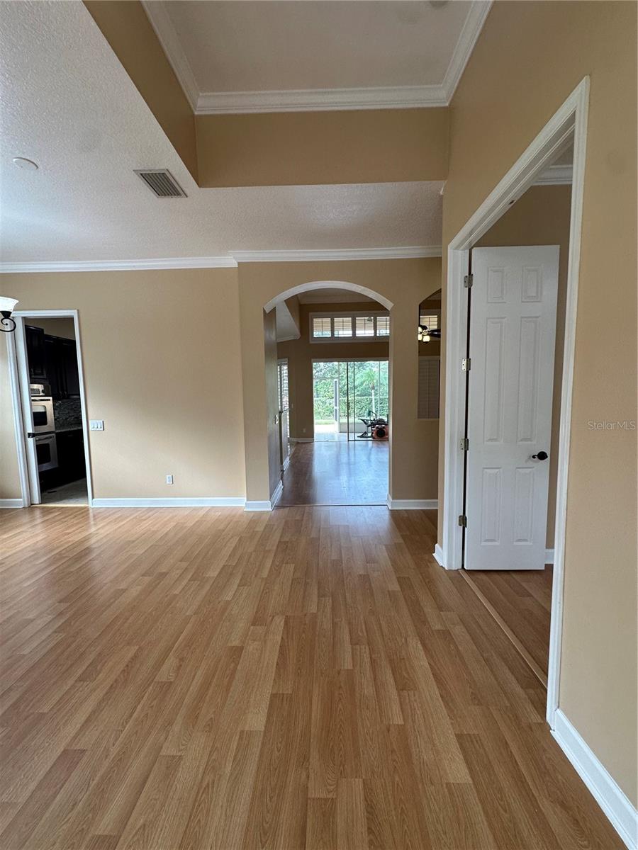 BAYOU CLUB ESTATES TR 5 PH 2 - Residential Lease