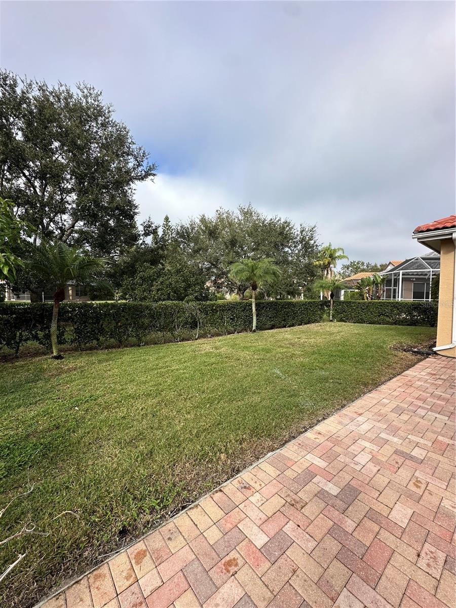 BAYOU CLUB ESTATES TR 5 PH 2 - Residential Lease