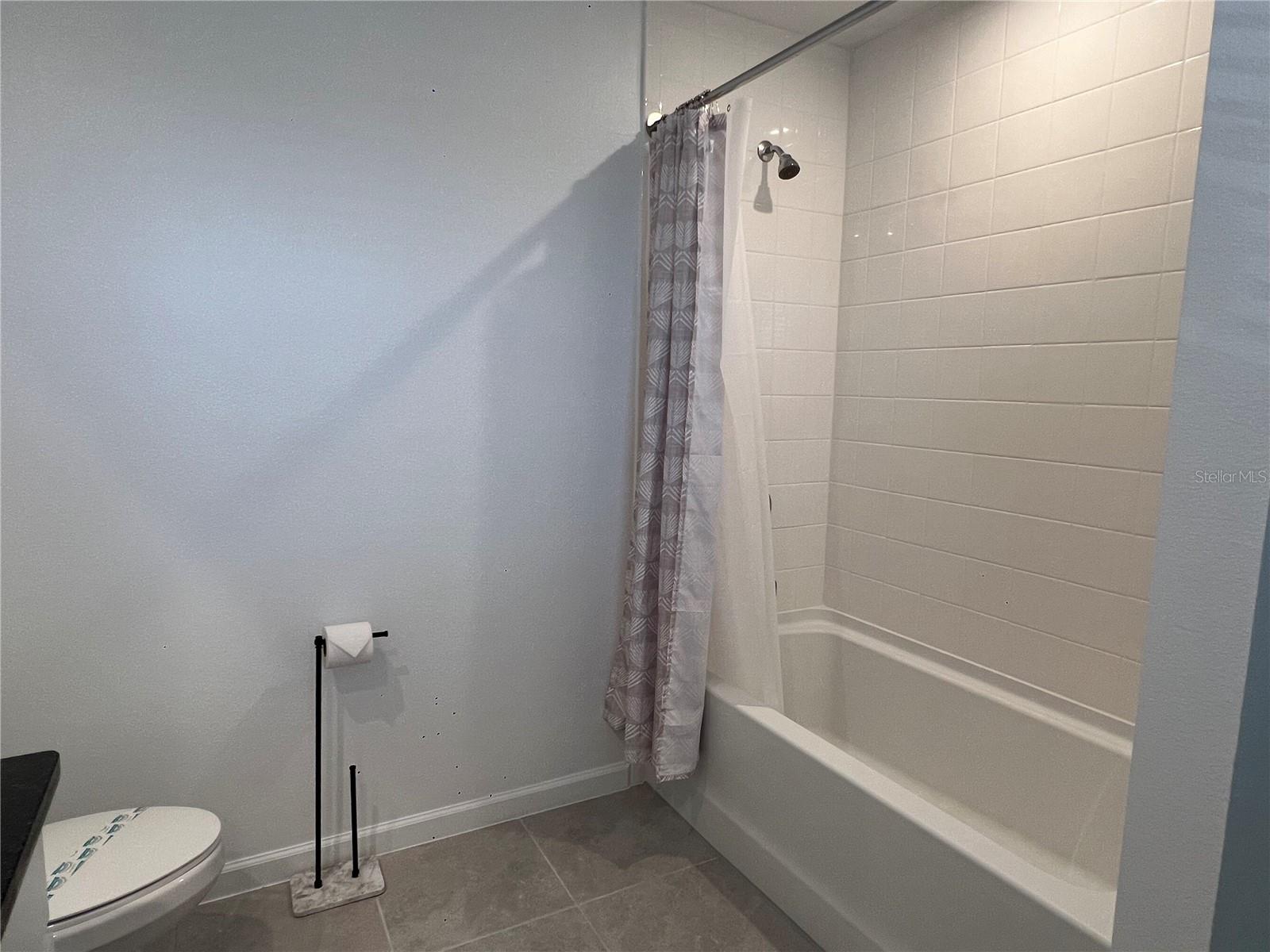 SOLEIL AT WESTSIDE - Residential Lease